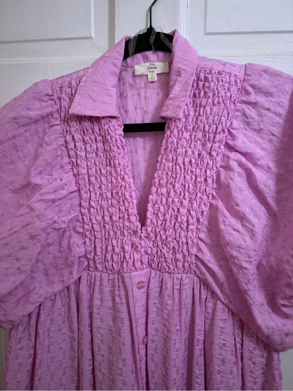 entro Lavender-Pink Textured large puff sleeve dress - Picture 3 of 4